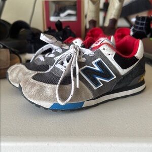New Balance Black and Blue Sneakers with Suede Mesh Upper
